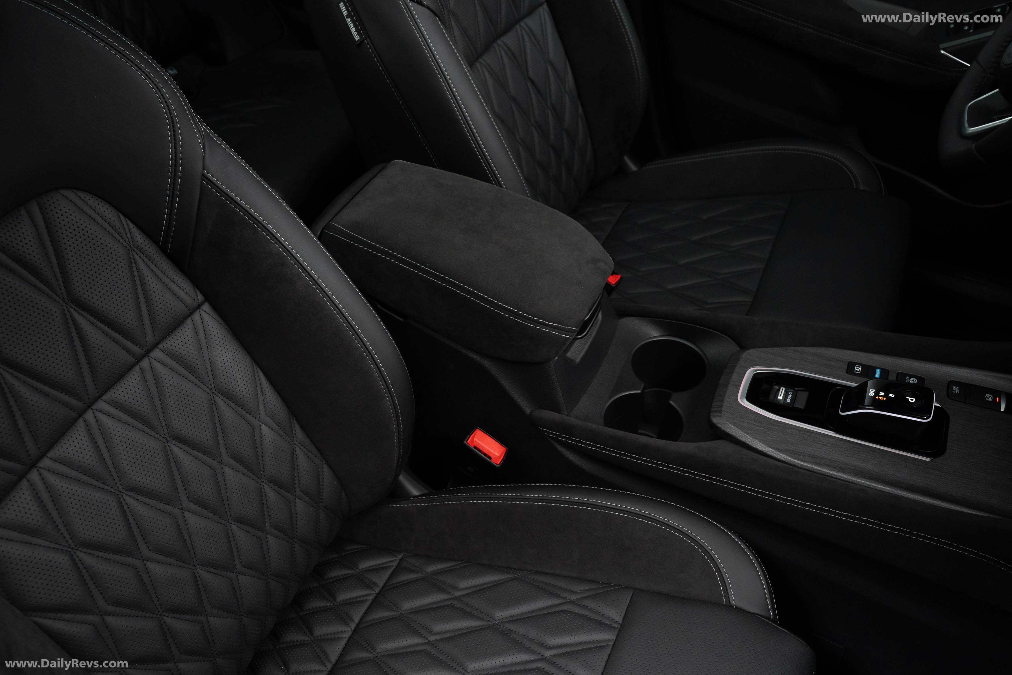2026 Nissan Qashqai e‐POWER Fuji Sunset Red Interior