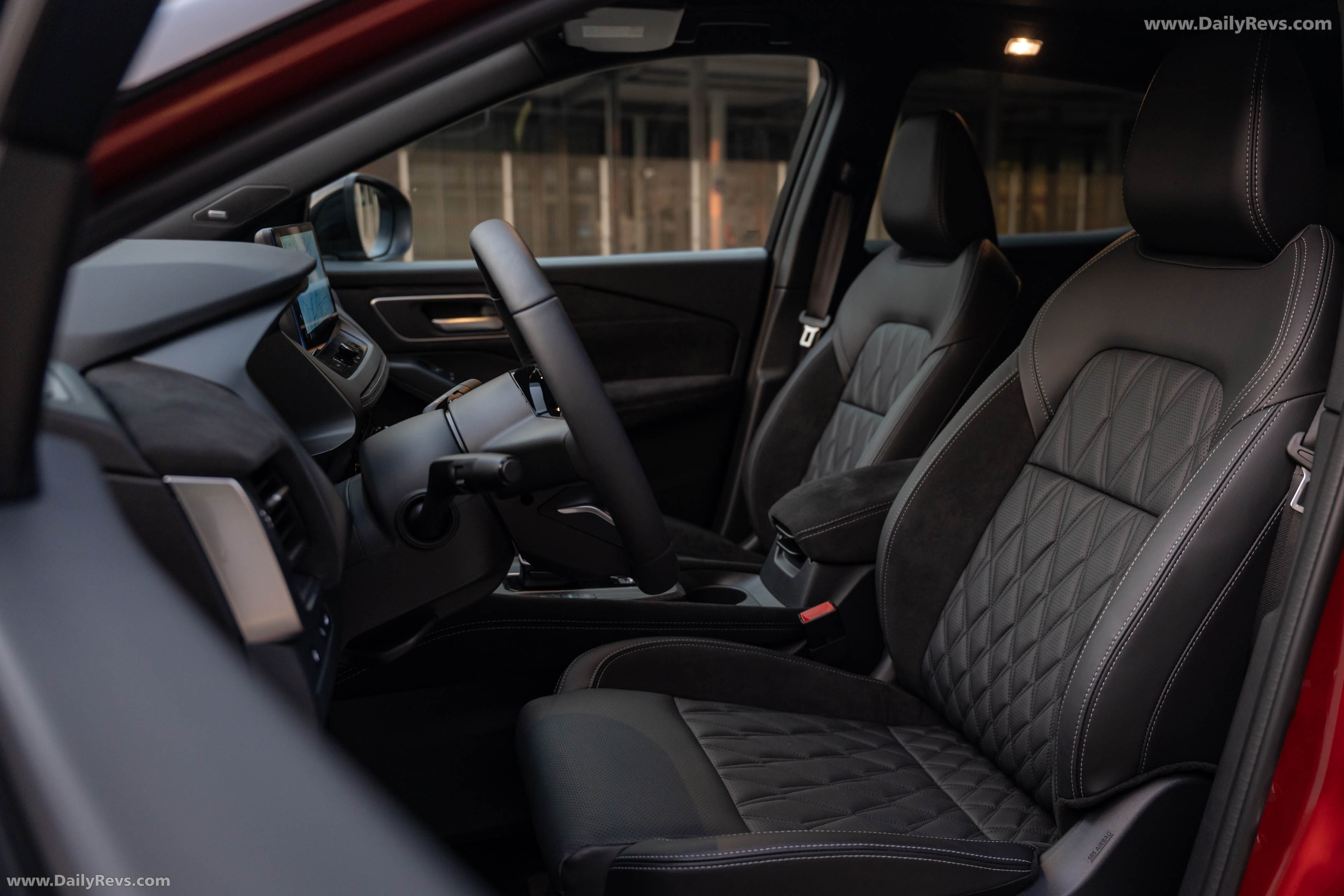 2026 Nissan Qashqai e‐POWER Fuji Sunset Red Interior