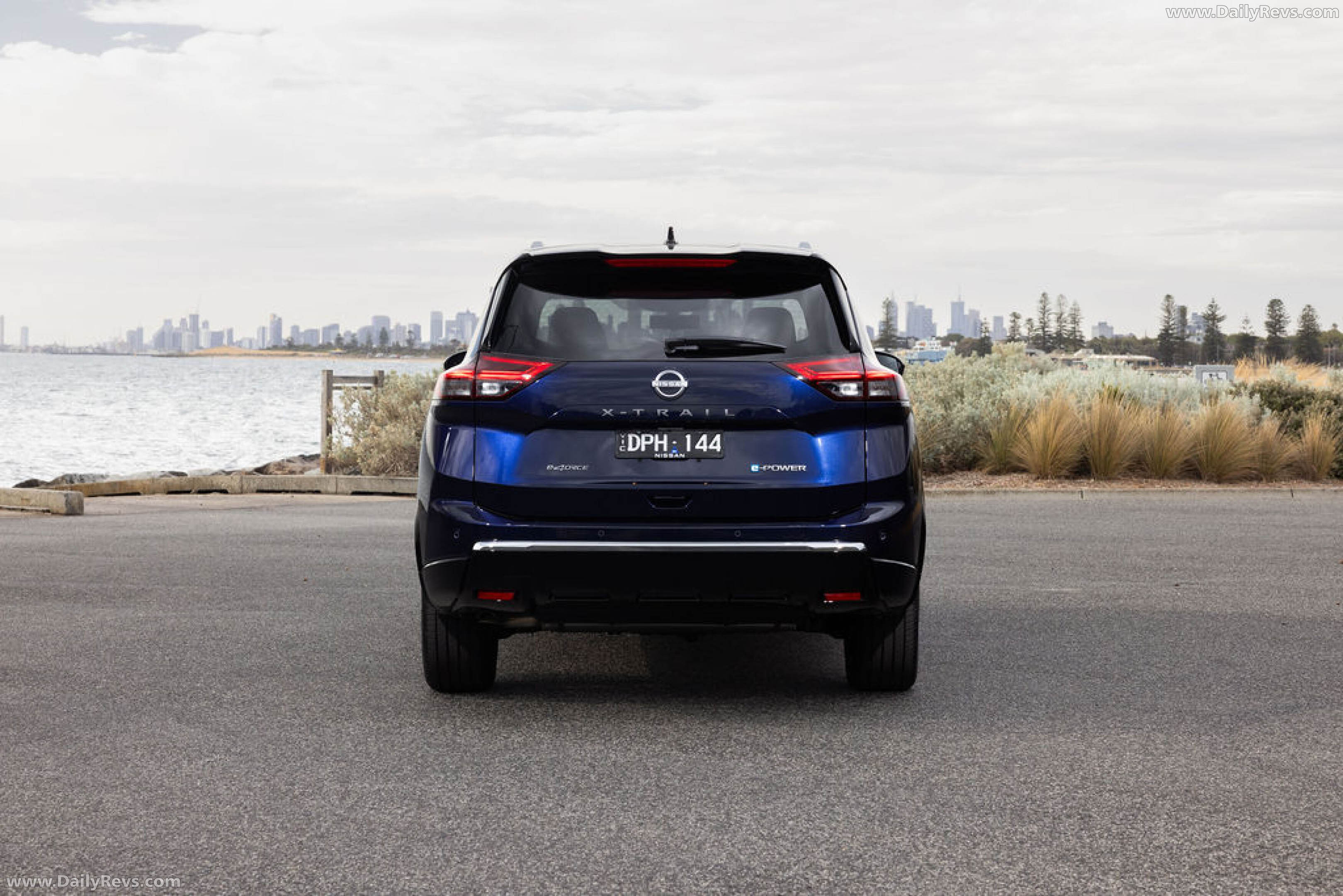 2026 Nissan X-Trail Ti-L e-POWER Rear View