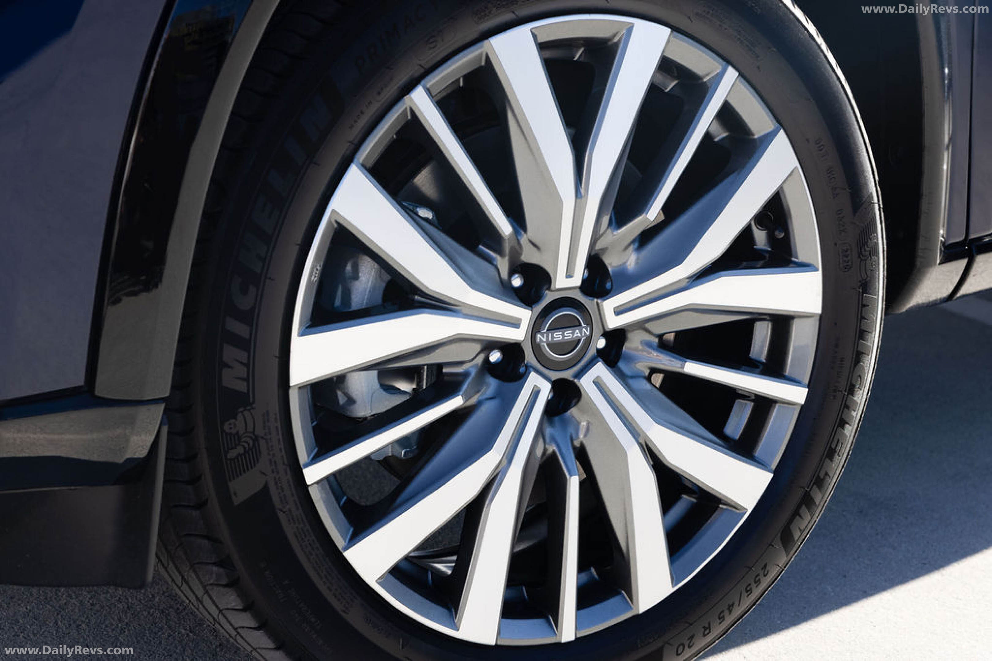 2026 Nissan X-Trail Ti-L e-POWER Exterior