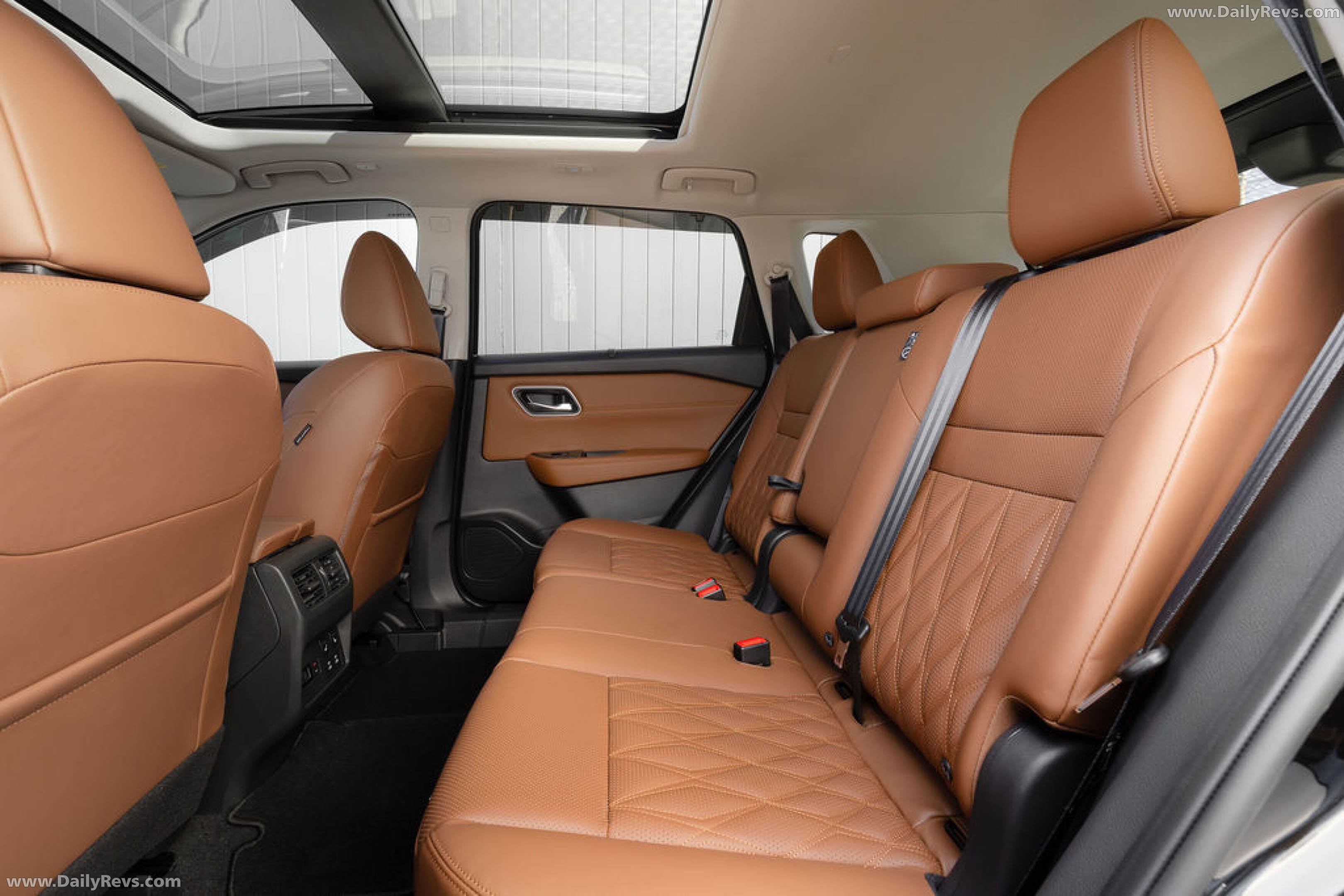 2026 Nissan X-Trail Ti-L e-POWER Interior