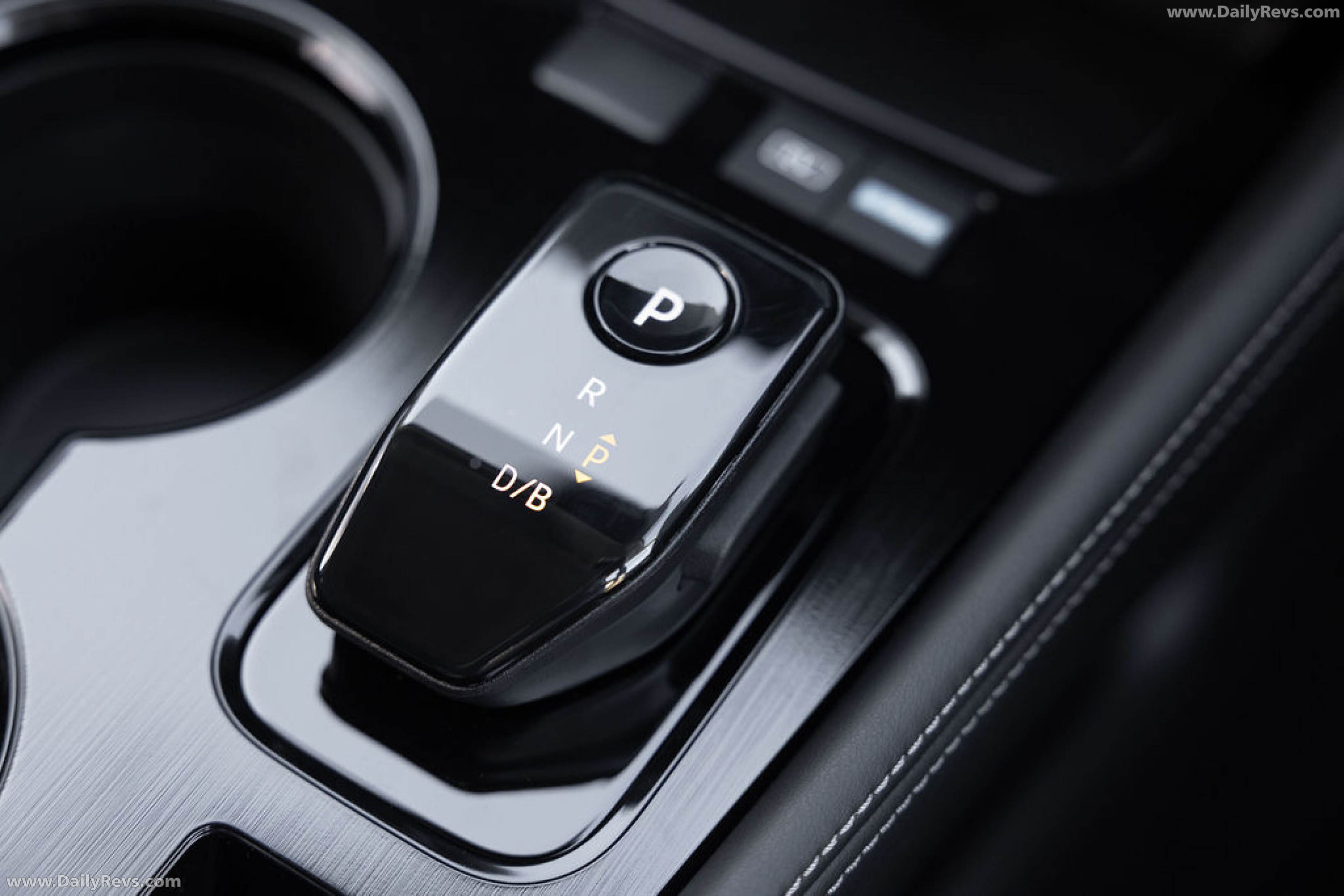 2026 Nissan X-Trail Ti-L e-POWER Interior