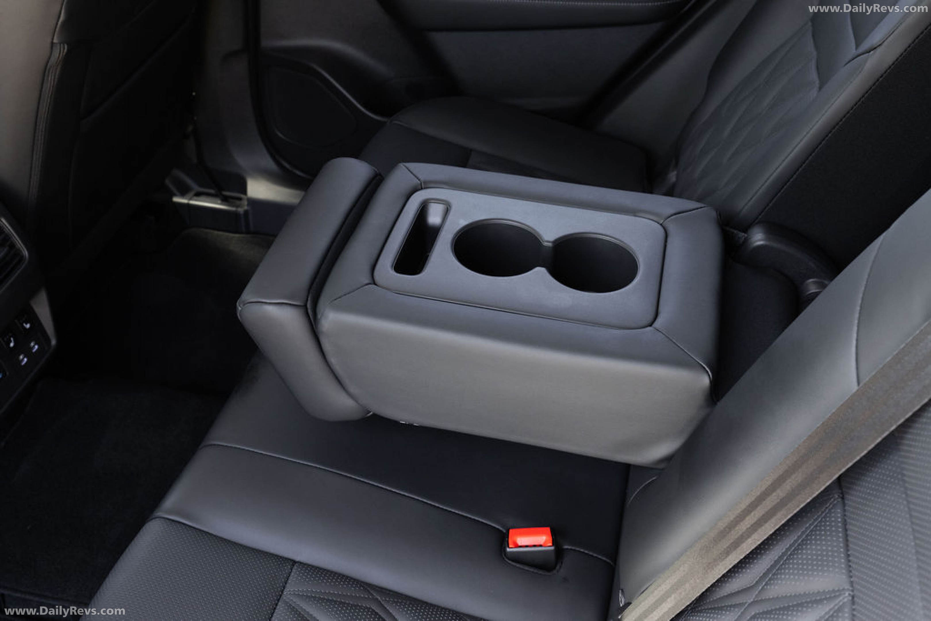 2026 Nissan X-Trail Ti-L e-POWER Interior