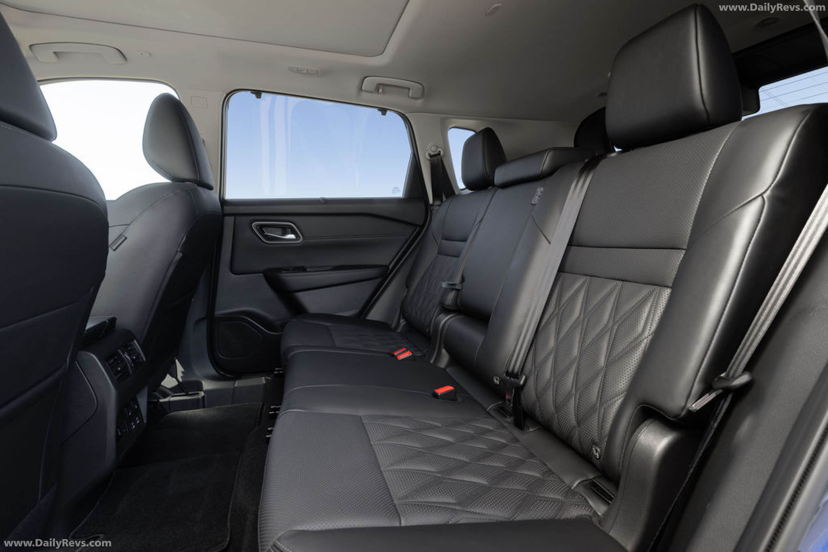 2026 Nissan X-Trail Ti-L e-POWER Interior