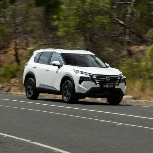 2026 Nissan X-Trail ST-L Front View