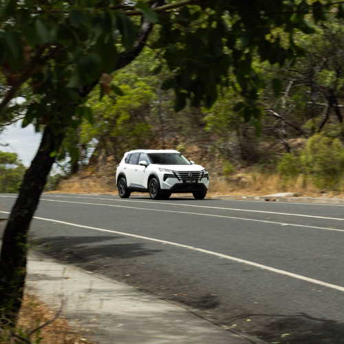 2026 Nissan X-Trail ST-L Front View