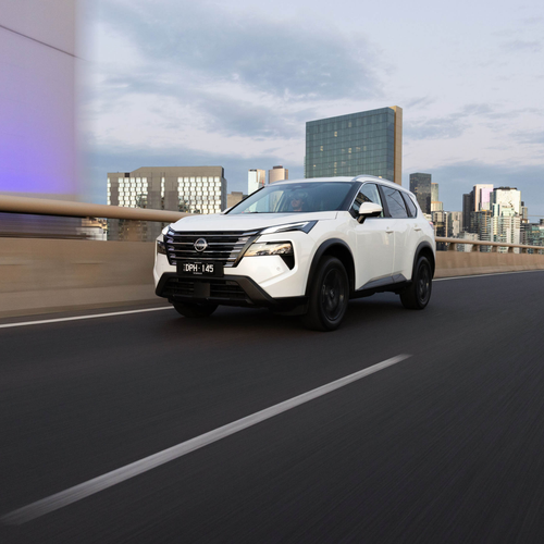 2026 Nissan X-Trail ST-L Front View