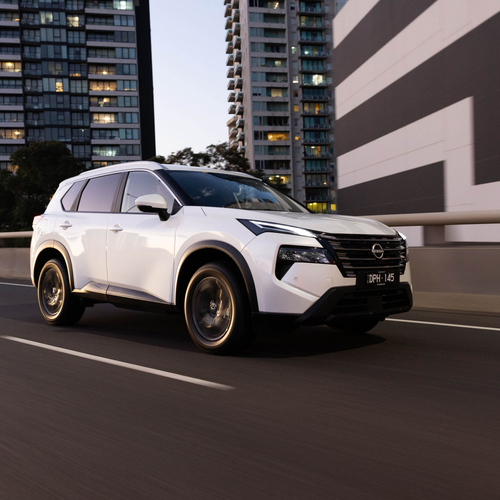 2026 Nissan X-Trail ST-L Front View