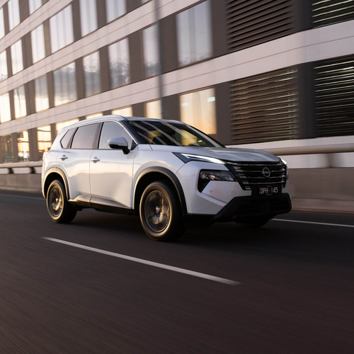 2026 Nissan X-Trail ST-L Front View