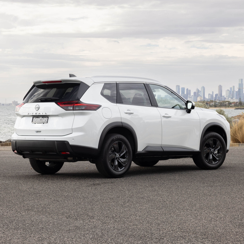 2026 Nissan X-Trail ST-L Rear View