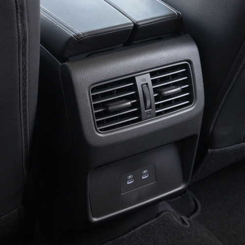 2026 Nissan X-Trail ST-L Interior
