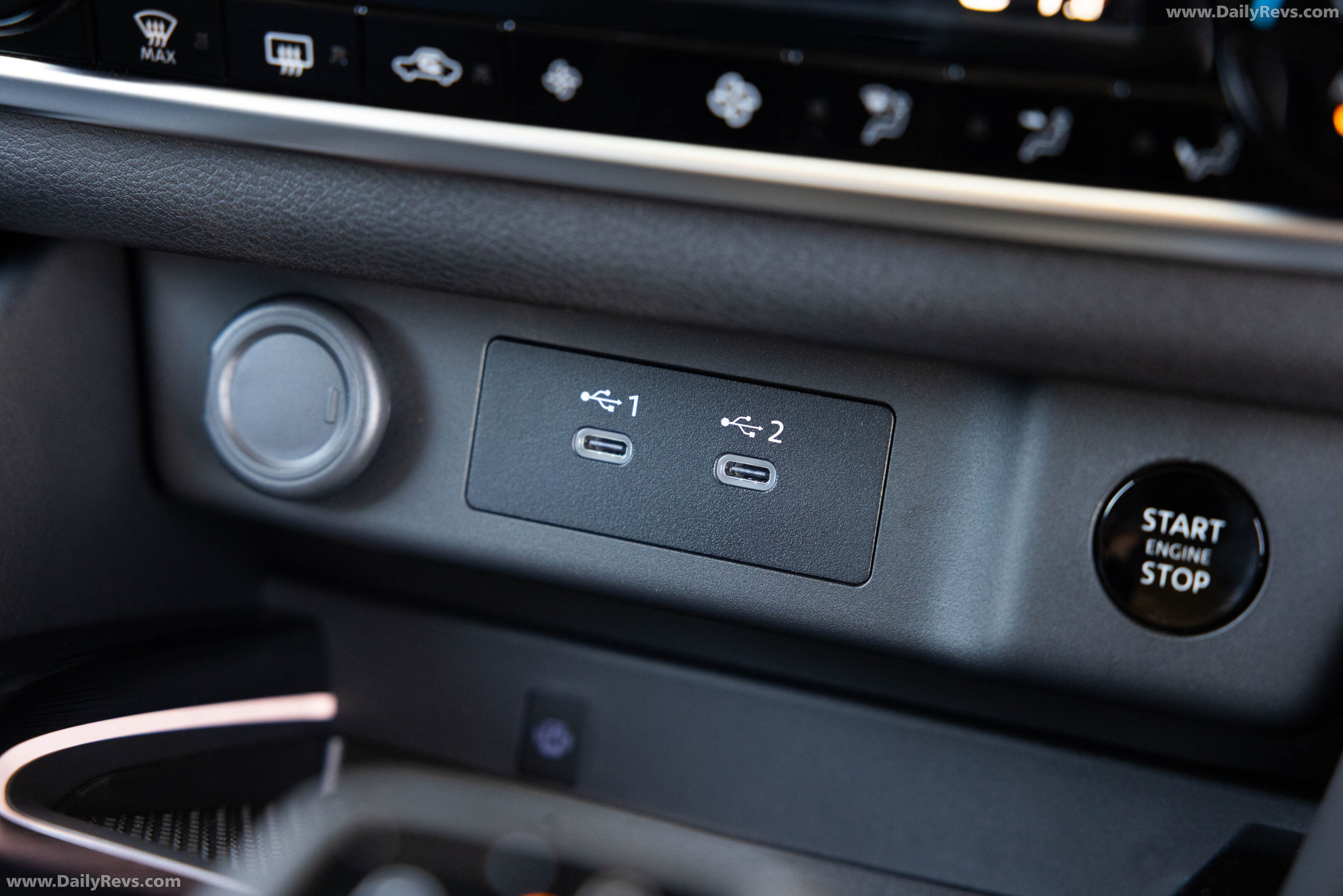 2026 Nissan X-Trail ST-L Interior