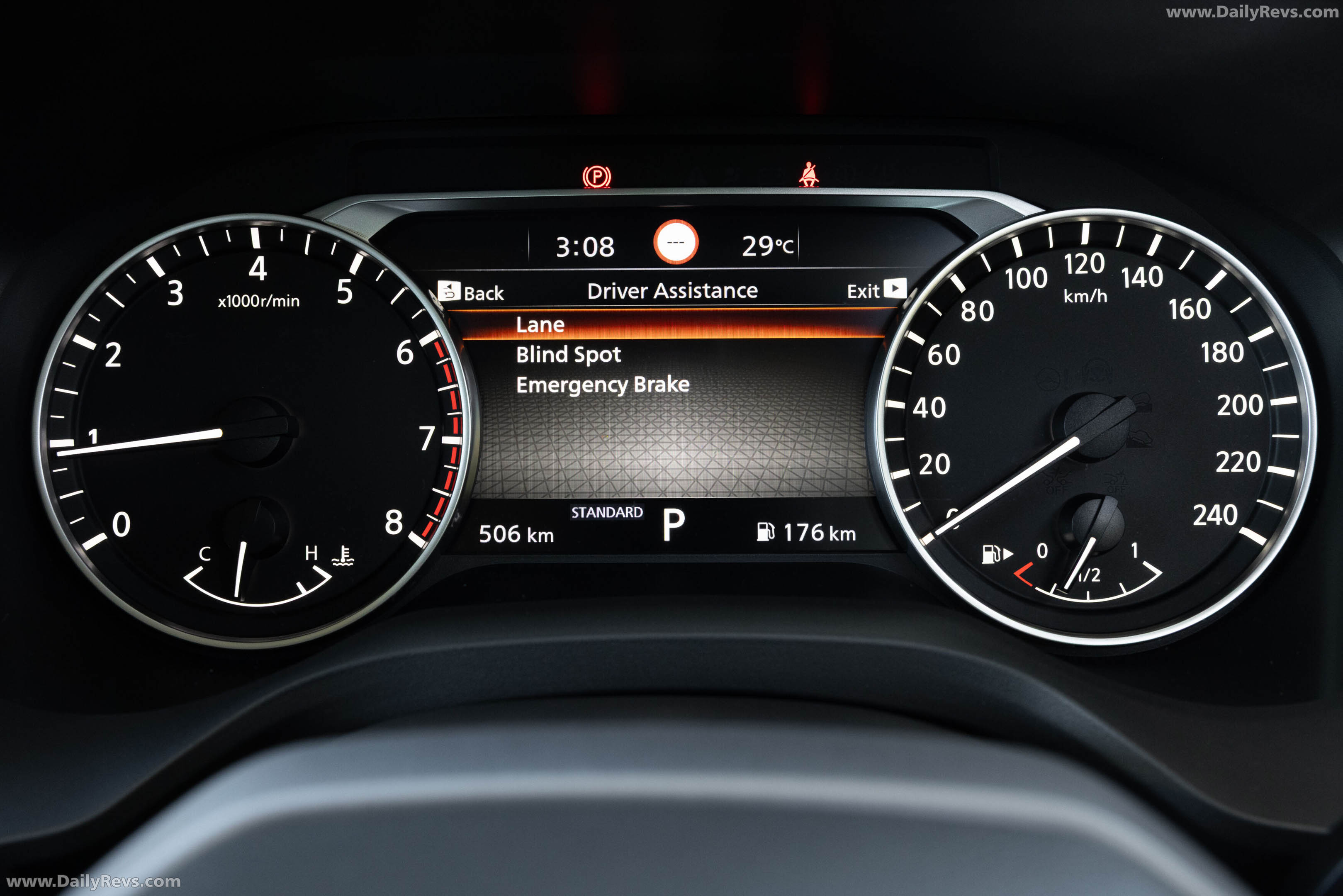 2026 Nissan X-Trail ST-L Interior