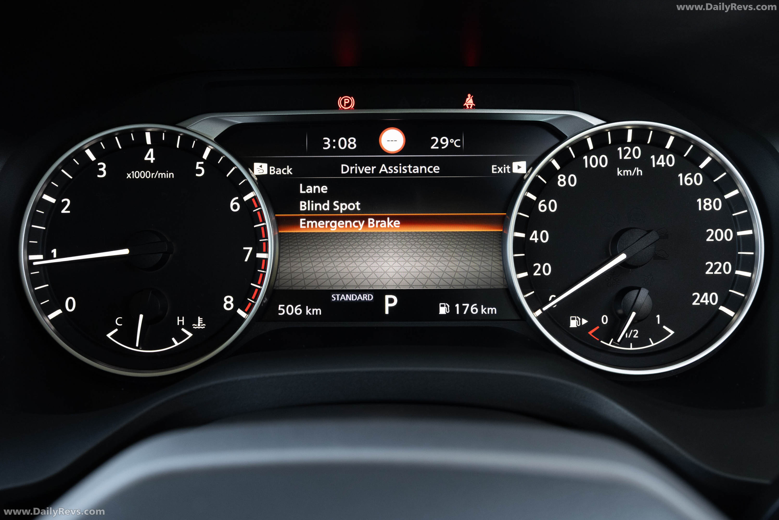 2026 Nissan X-Trail ST-L Interior