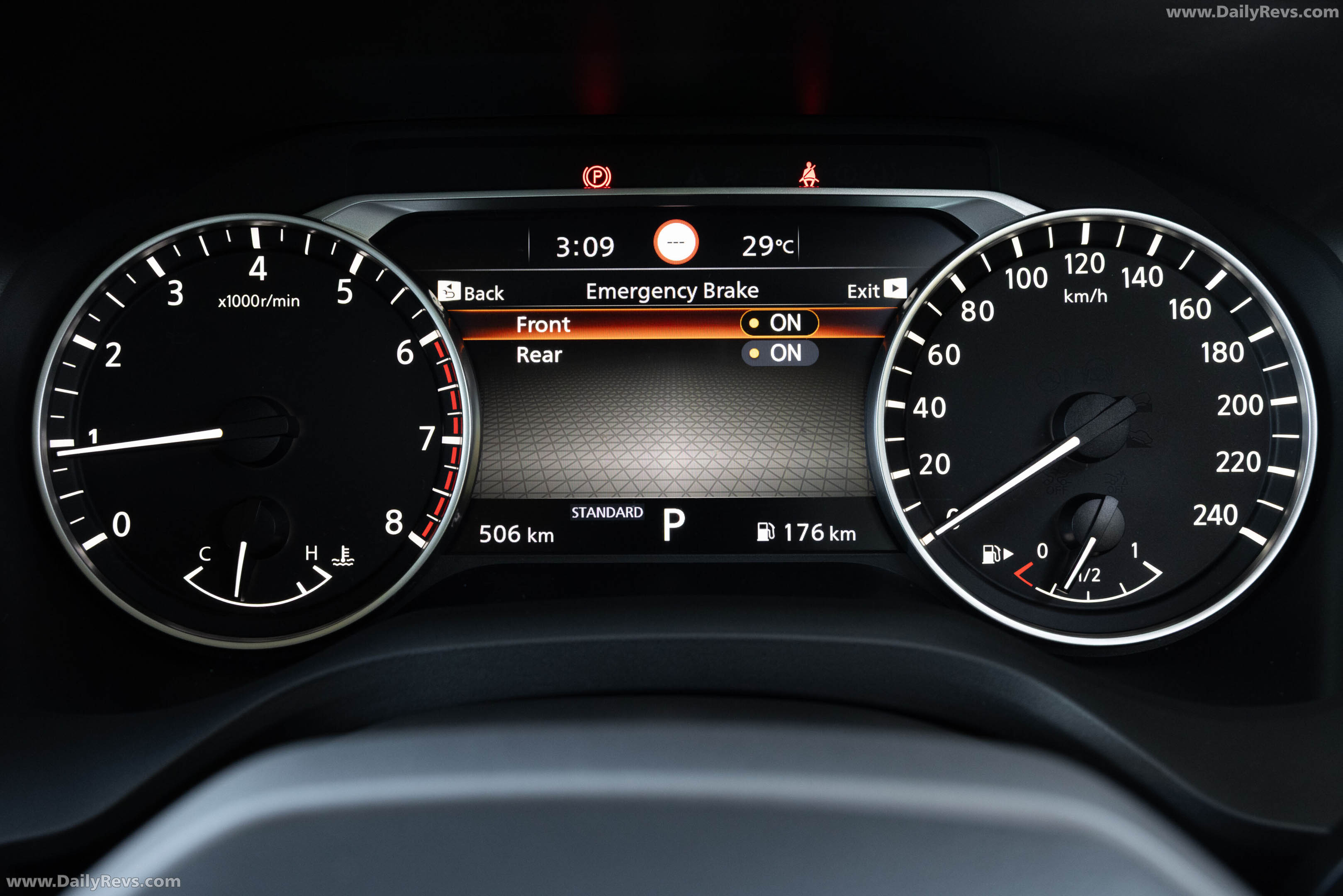 2026 Nissan X-Trail ST-L Interior