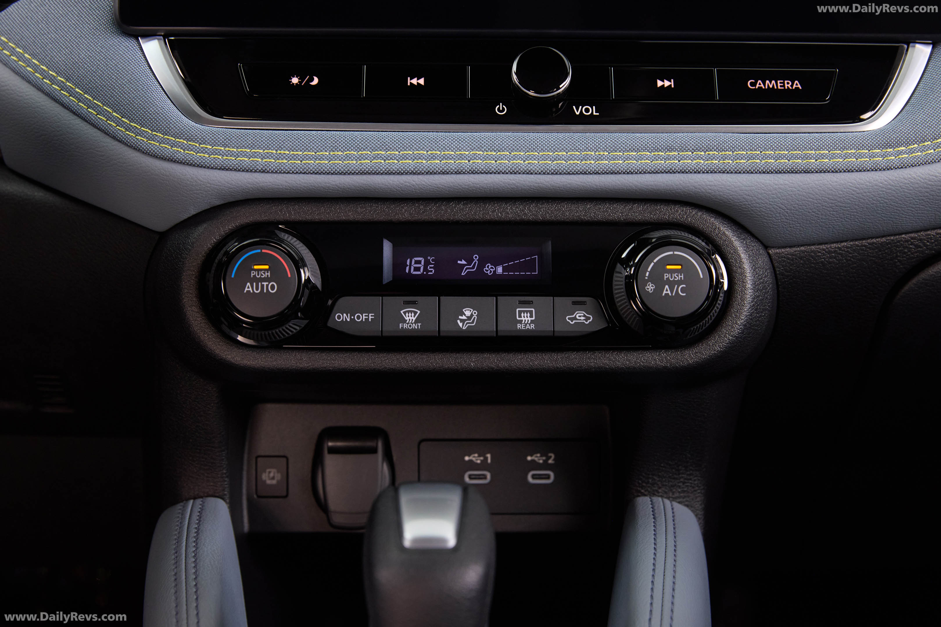 2026 Nissan Versa Interior