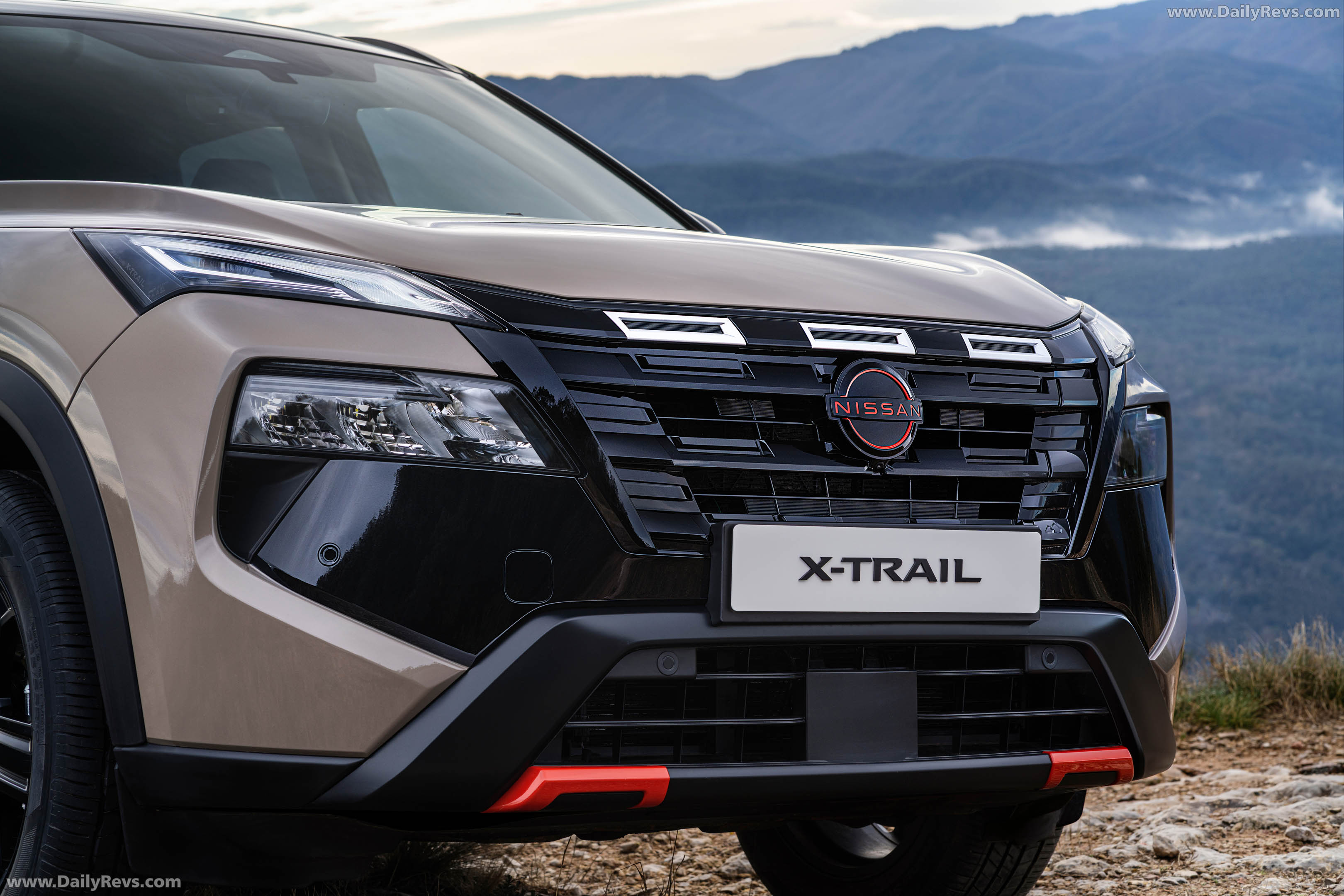 2026 Nissan X-Trail N-Trek Exterior