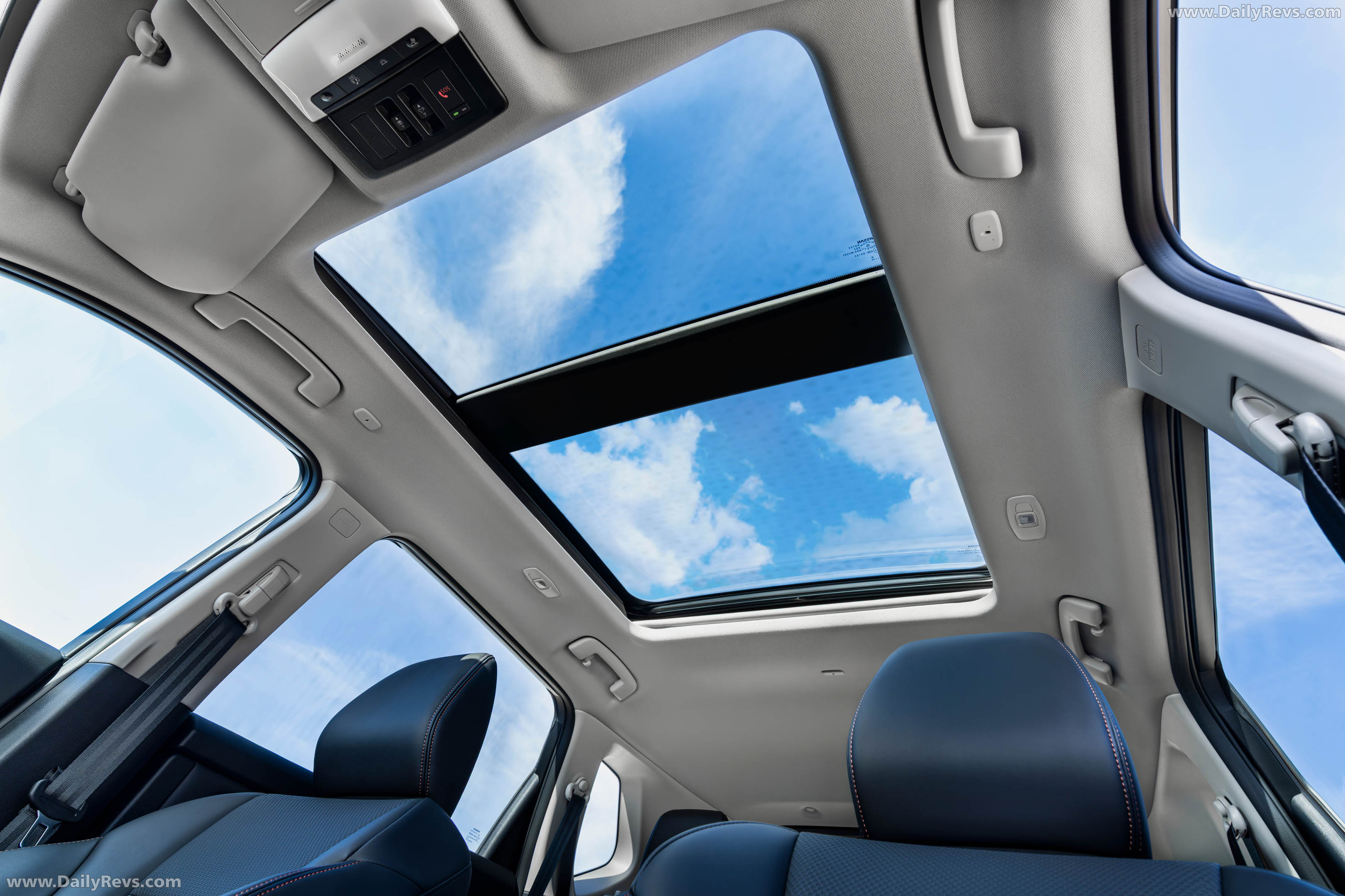 2026 Nissan X-Trail N-Trek Interior