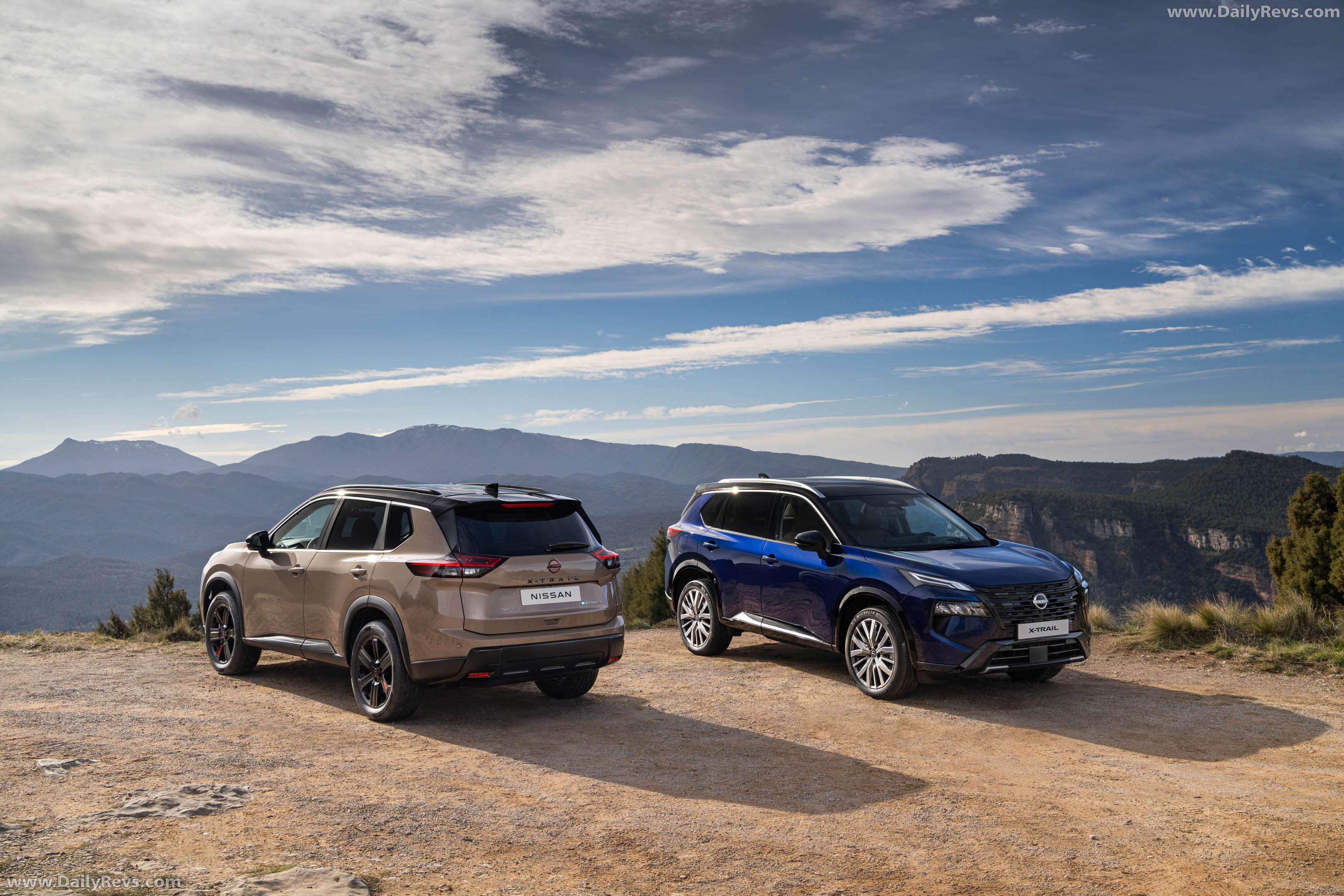 2026 Nissan X-Trail Tekna Front View