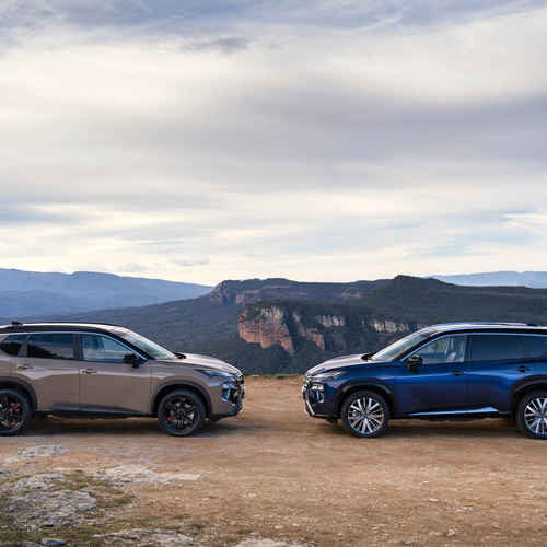 2026 Nissan X-Trail Tekna Side View