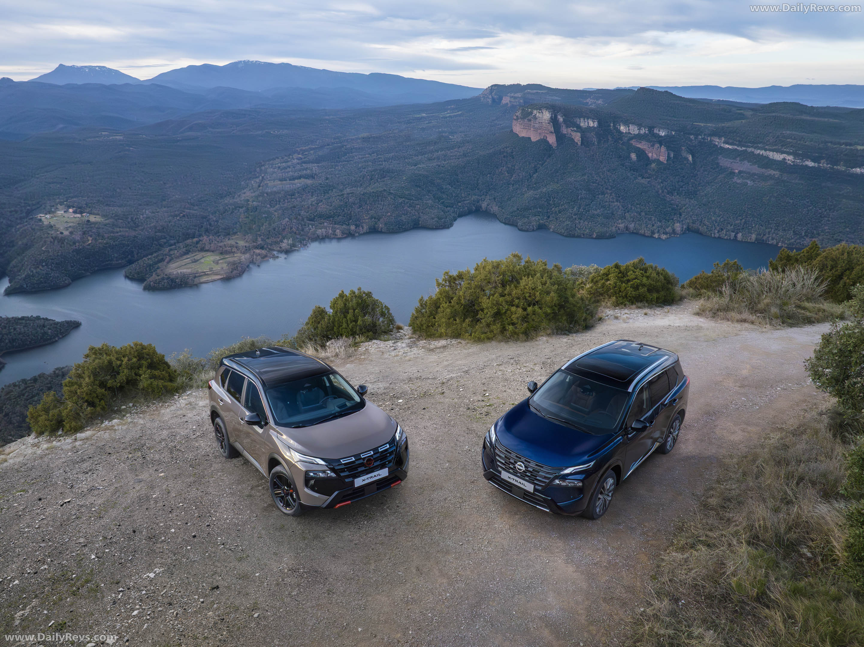 2026 Nissan X-Trail Tekna Top View