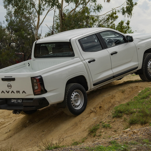 2026 Nissan Navara SL Rear View