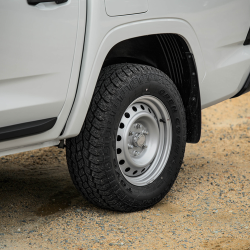 2026 Nissan Navara SL Exterior