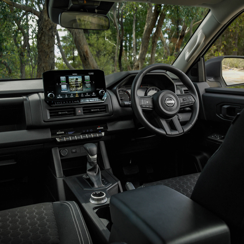 2026 Nissan Navara SL Interior