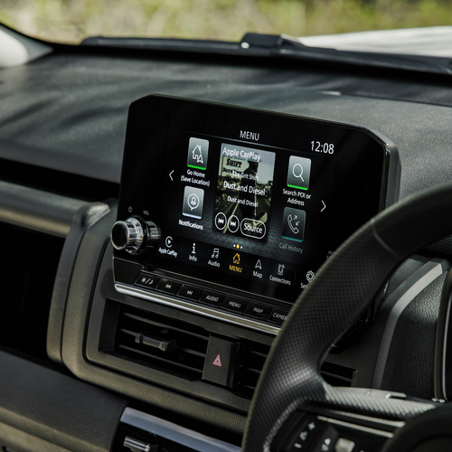 2026 Nissan Navara SL Interior