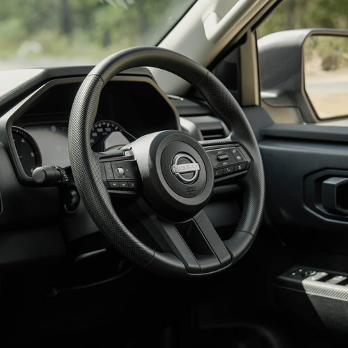 2026 Nissan Navara SL Interior