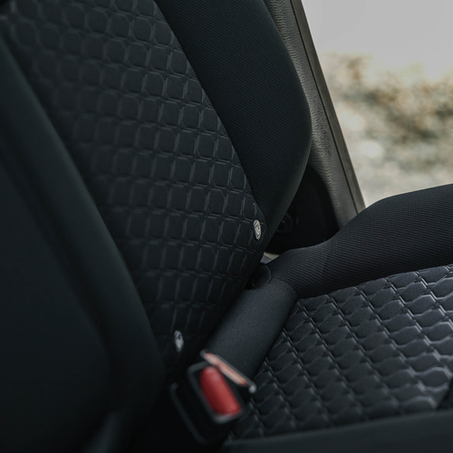 2026 Nissan Navara SL Interior