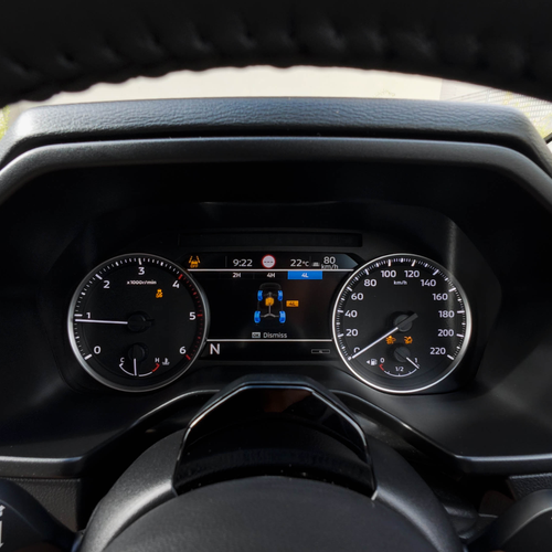 2026 Nissan Navara SL Interior