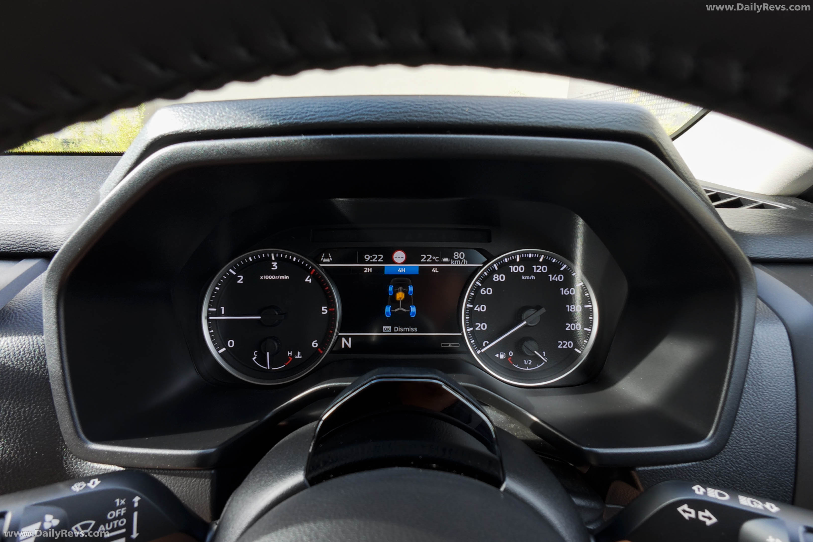2026 Nissan Navara SL Interior