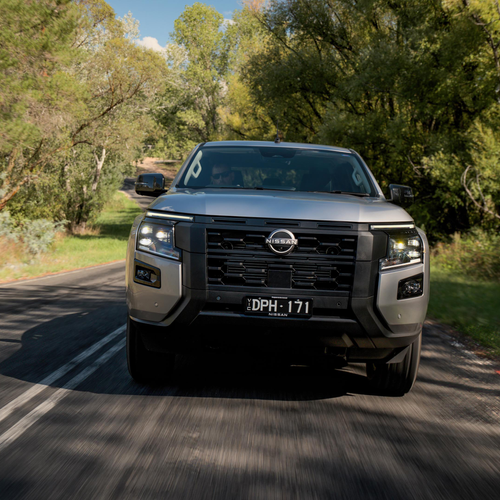 2026 Nissan Navara ST Front View