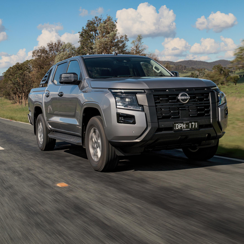 2026 Nissan Navara ST Front View