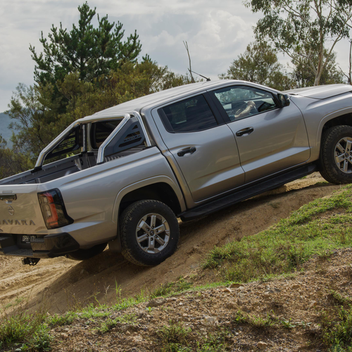 2026 Nissan Navara ST Rear View