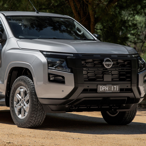2026 Nissan Navara ST Exterior