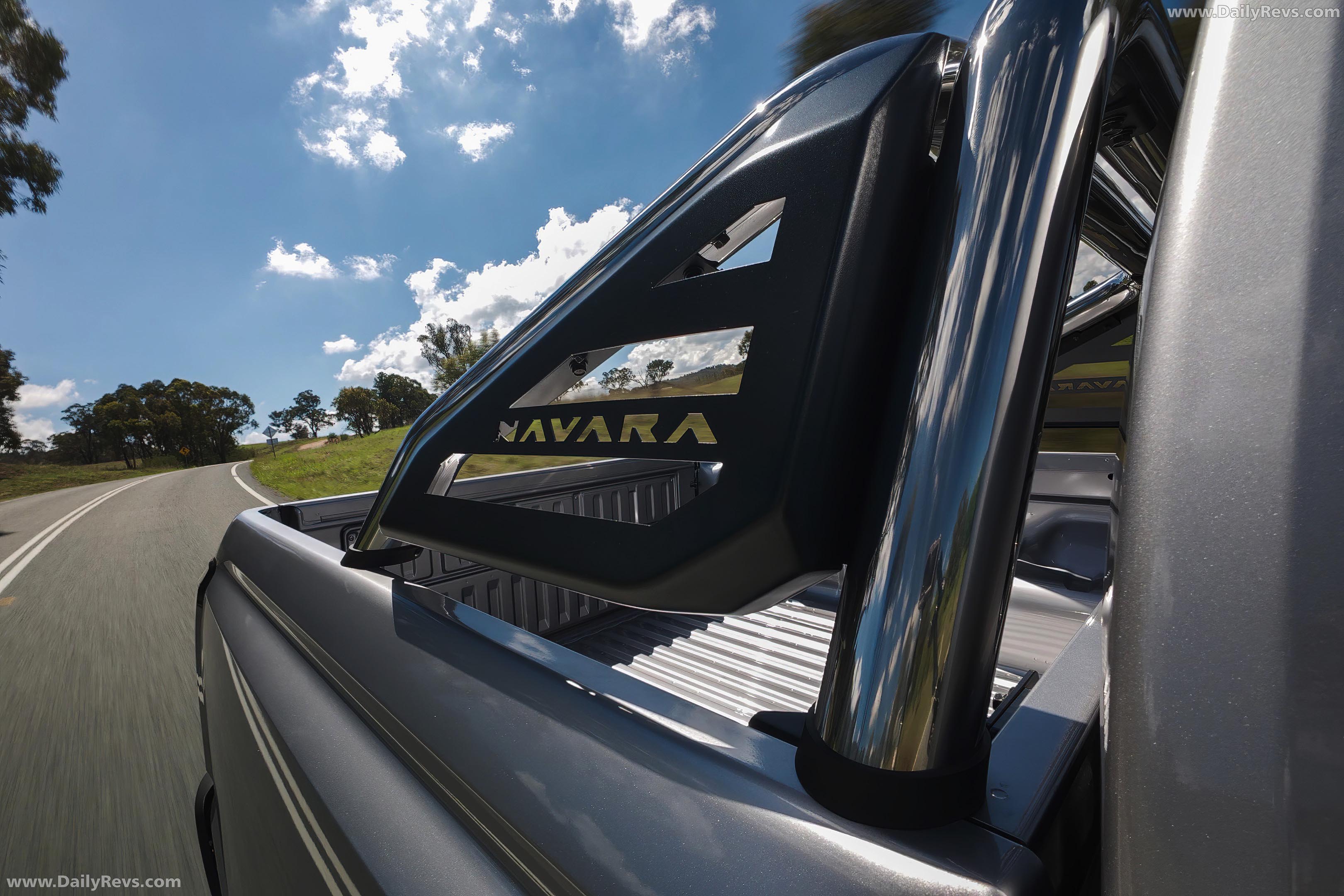 2026 Nissan Navara ST Exterior