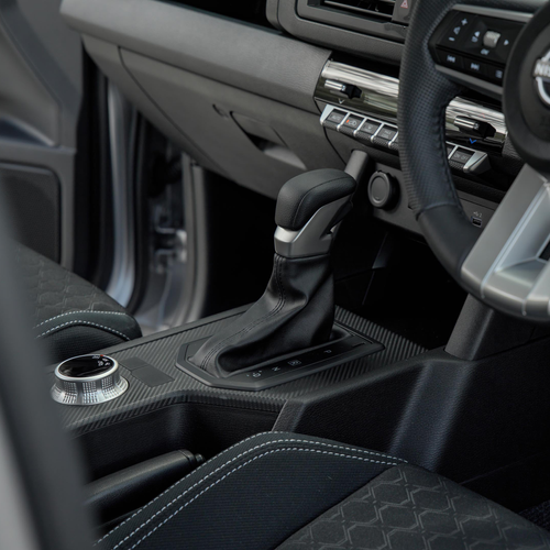 2026 Nissan Navara ST Interior
