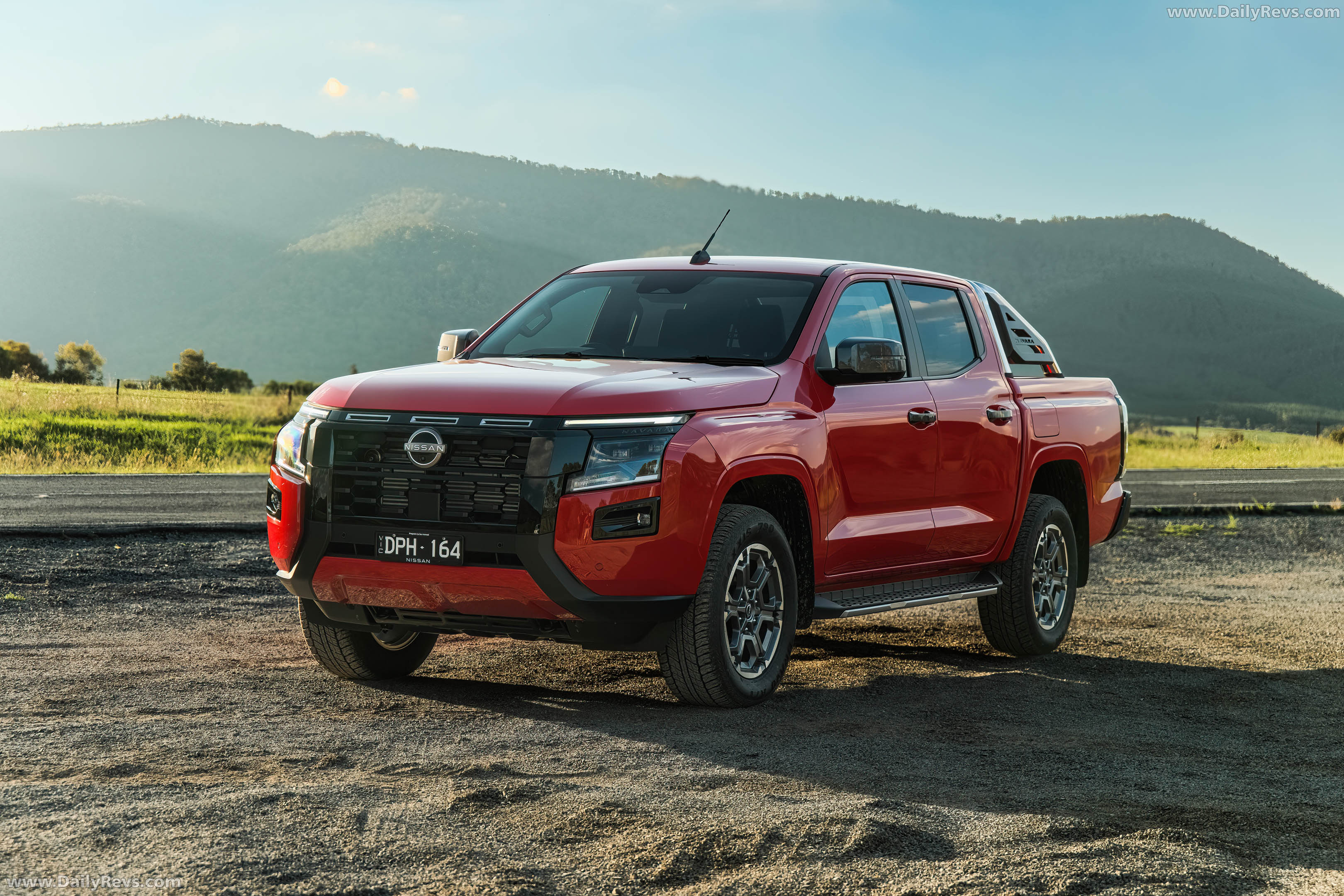 2026 Nissan Navara ST-X Outback Red Front View