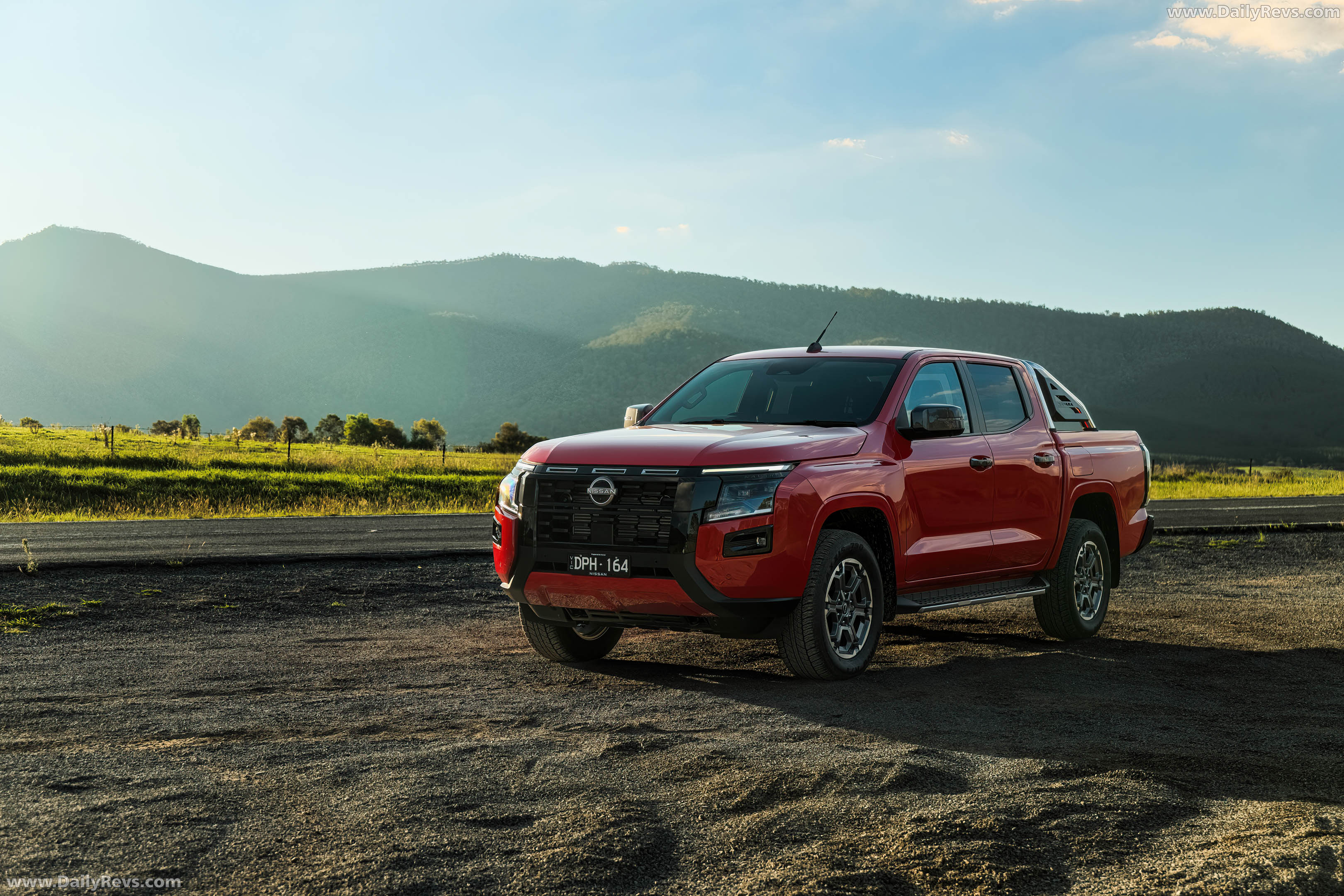 2026 Nissan Navara ST-X Outback Red Front View