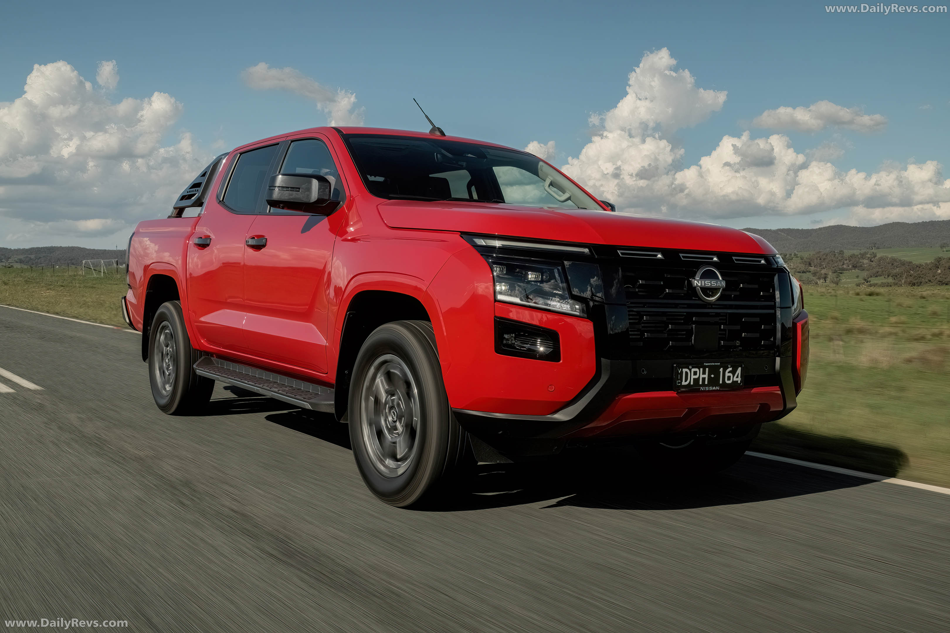 2026 Nissan Navara ST-X Outback Red Front View