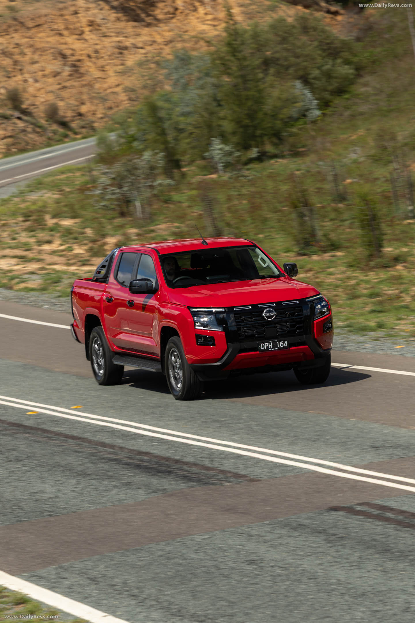 2026 Nissan Navara ST-X Outback Red Front View