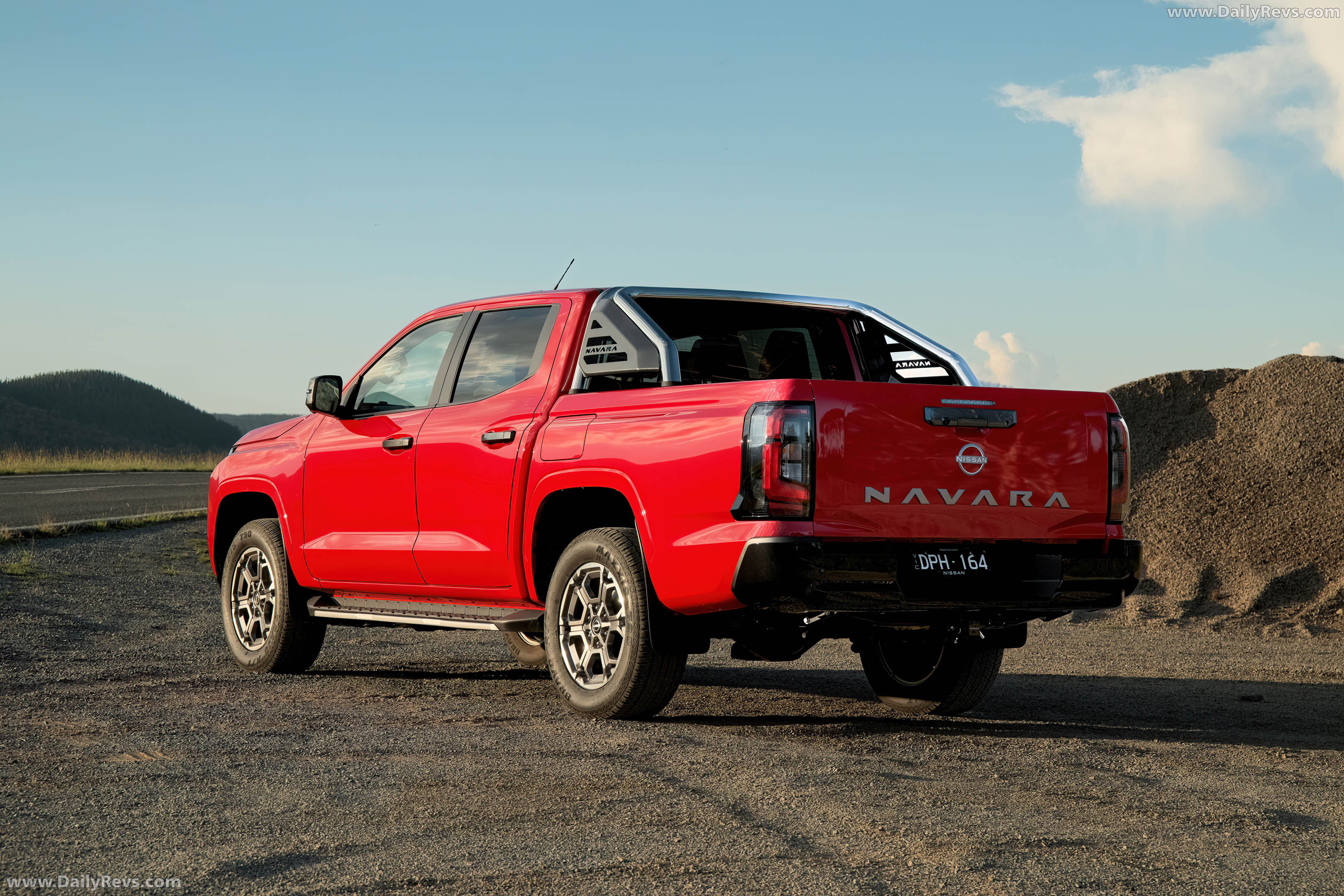 2026 Nissan Navara ST-X Outback Red Rear View
