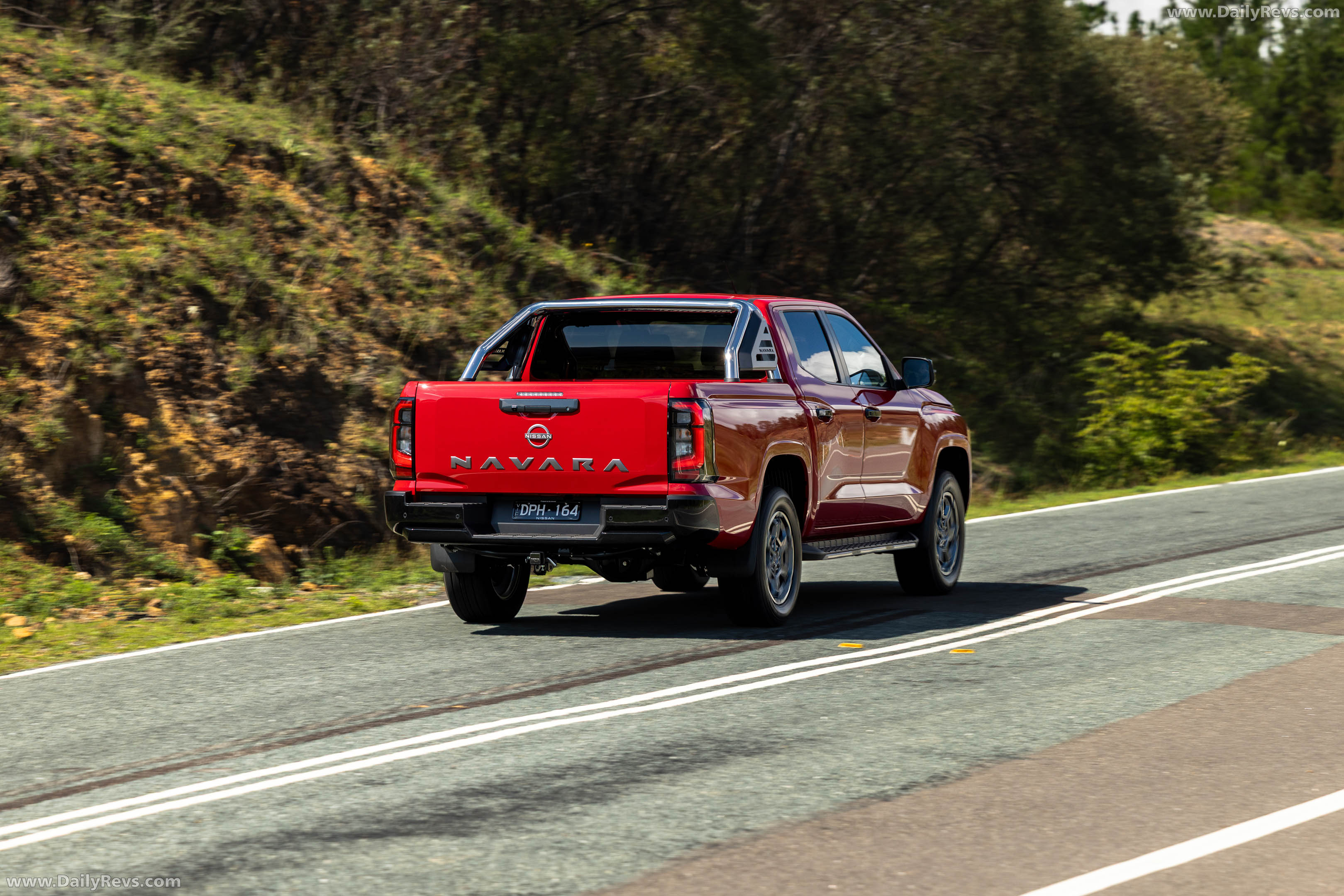 2026 Nissan Navara ST-X Outback Red Rear View