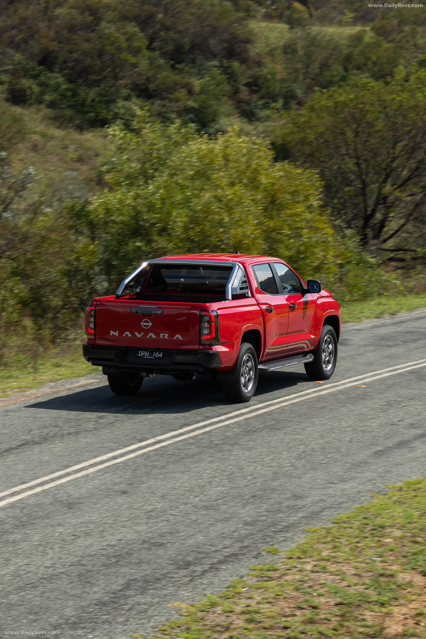 2026 Nissan Navara ST-X Outback Red Rear View
