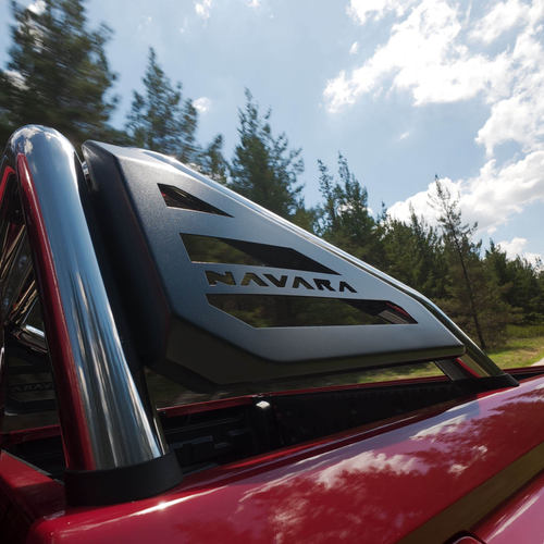 2026 Nissan Navara ST-X Outback Red Exterior