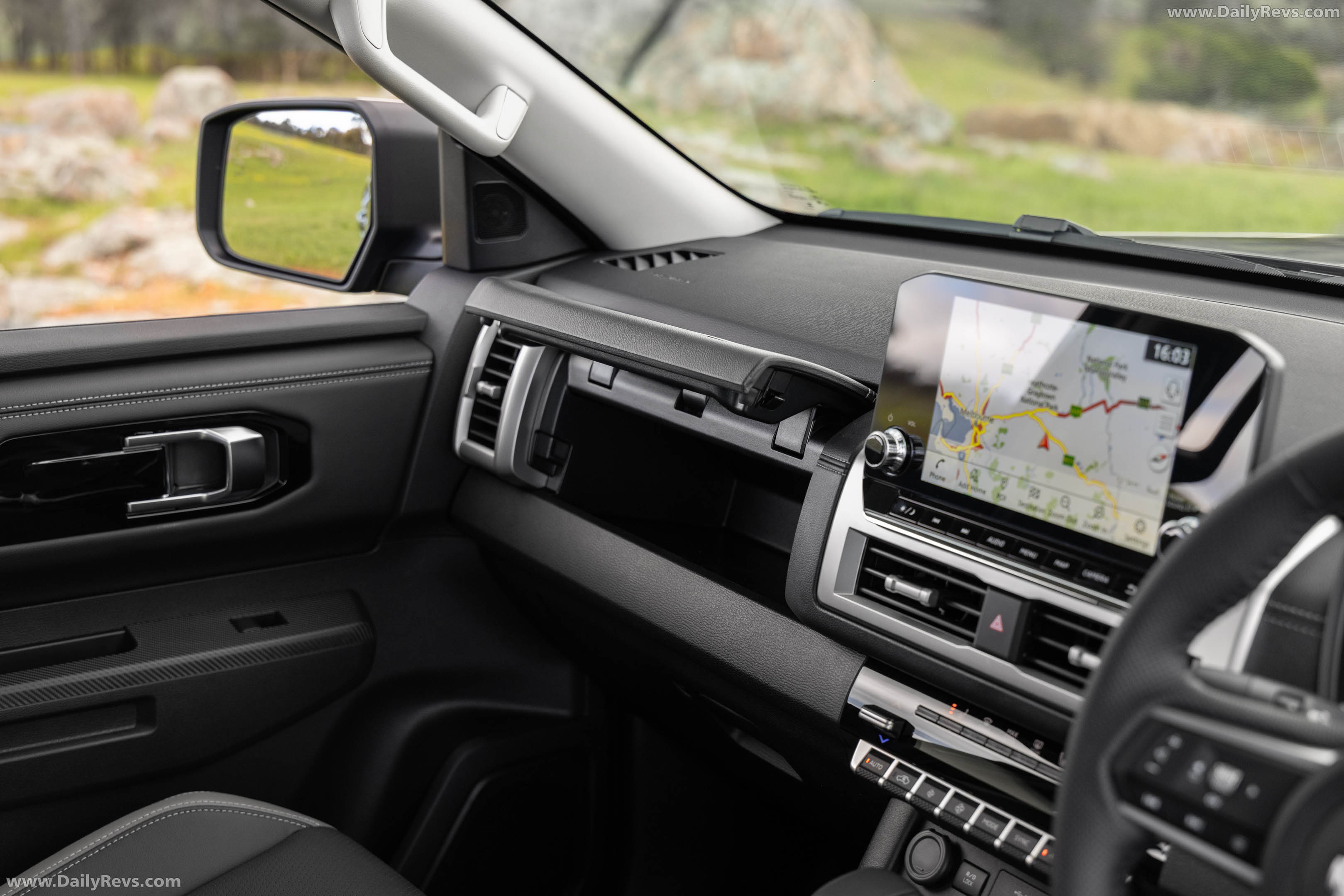2026 Nissan Navara ST-X Outback Red Interior