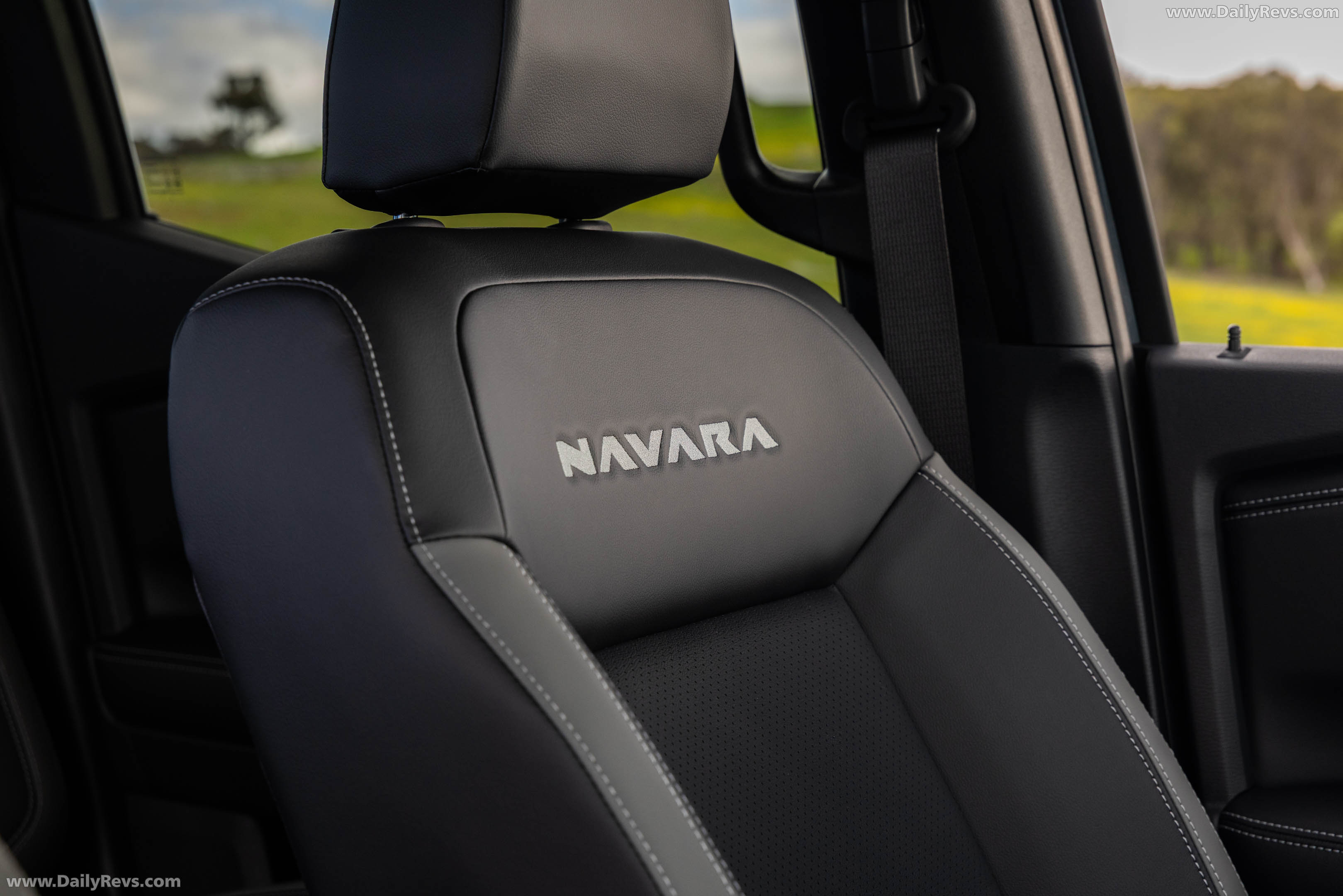 2026 Nissan Navara ST-X Outback Red Interior