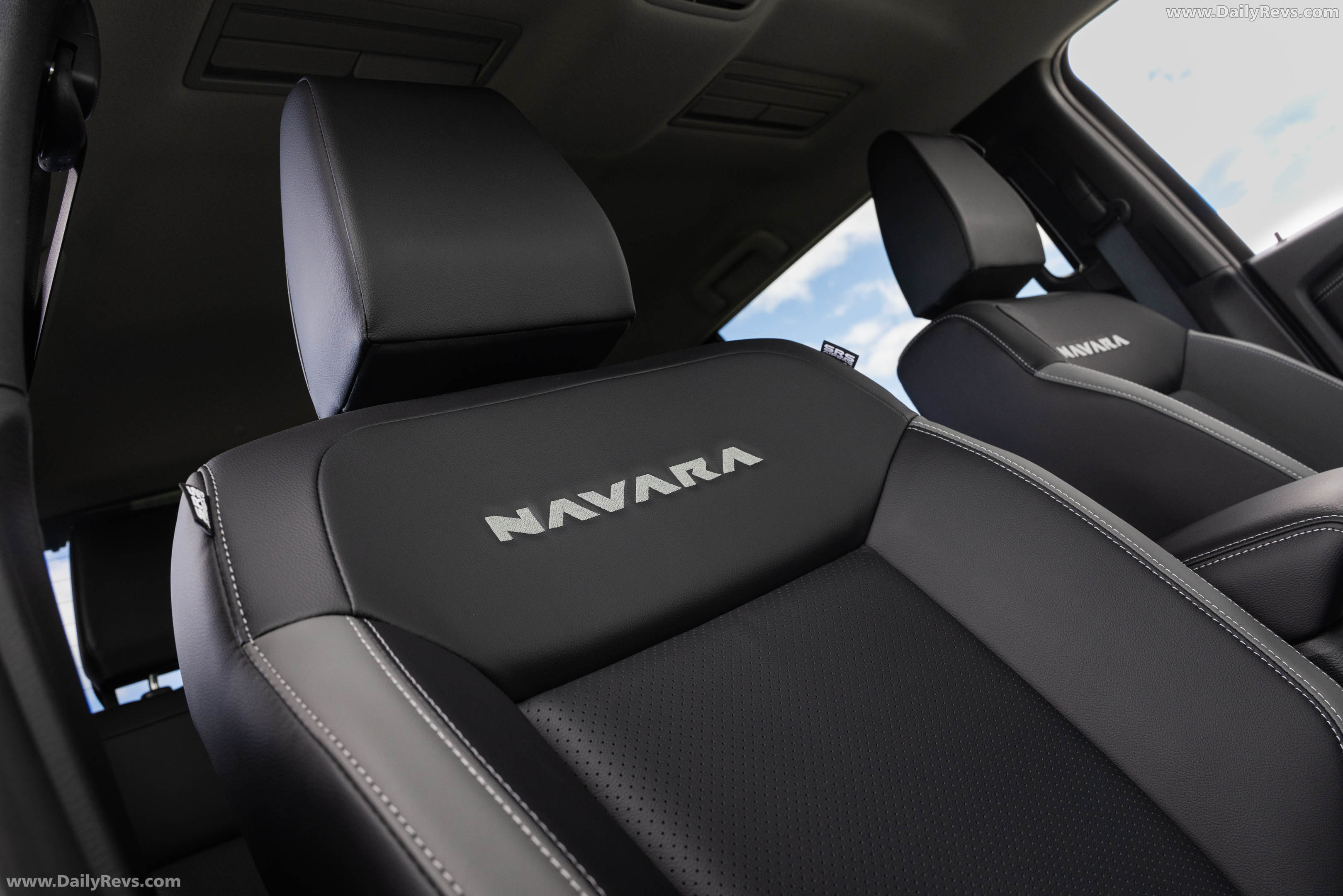 2026 Nissan Navara ST-X Outback Red Interior